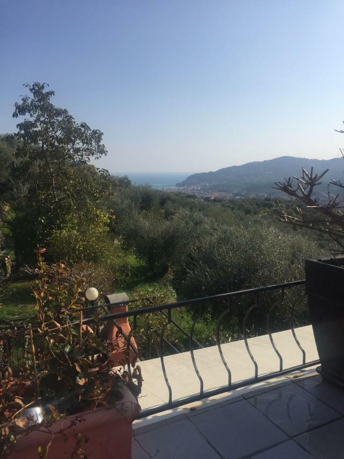 Tavernetta A 10 Minuti Dal Mare Villa Diano San Pietro Exteriör bild